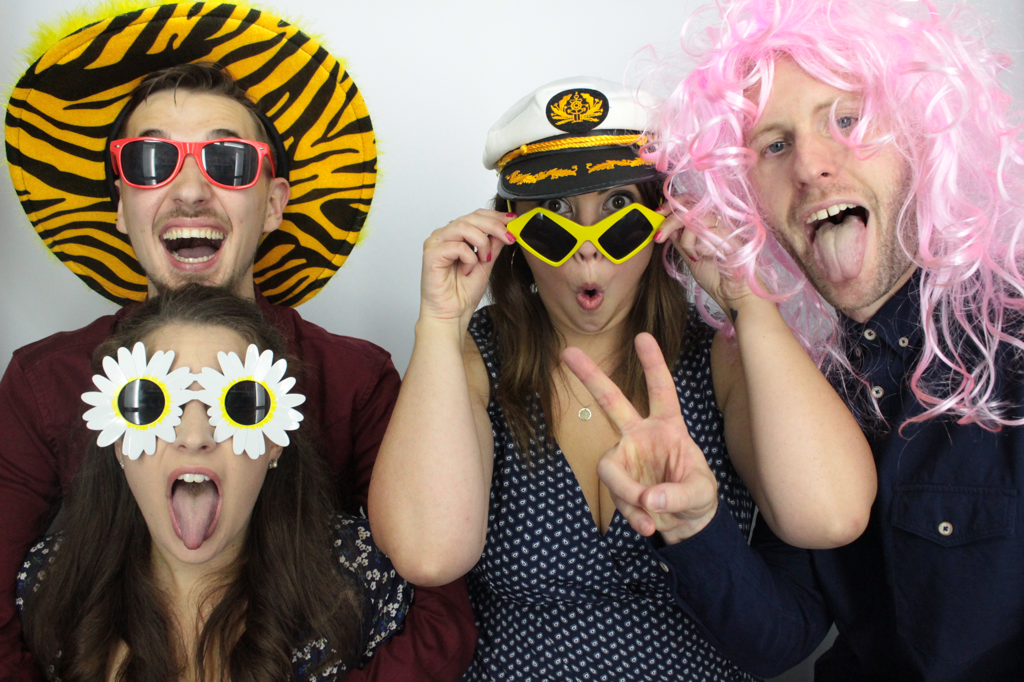 Martin & Colleen’s Joint 50th | View more photos from the event at gallery.myphotoboothexperience.co.uk/u/MyPhotoBoothExperienceLtd/Martin-Colleen’s-Joint-50th